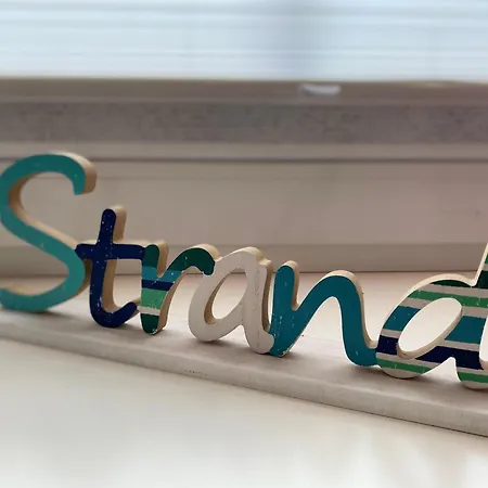 Sylvie Steinhardt, 3 アパート リスト